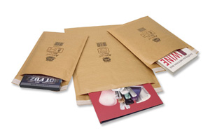 Jiffy Airkraft Bubble Bag Envelopes No.000 Gold 90x145mm Ref JL-GO-000 [Pack 150]