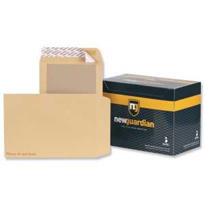 New Guardian Envelopes Heavyweight Board-backed Peel and Seal Manilla C4 [Pack 125]
